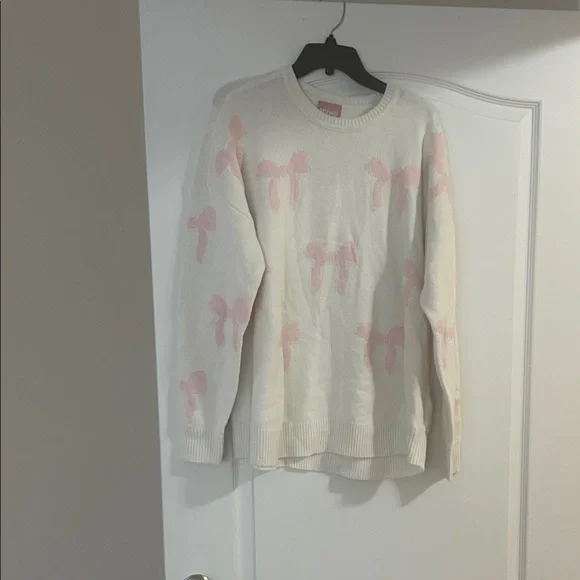 NWT MUMU pink bow sweater - Picture 4 of 8